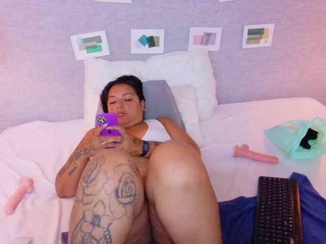 fat-naughtyass webcam