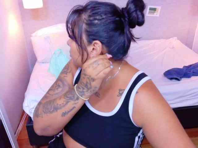 fat-naughtyass webcam
