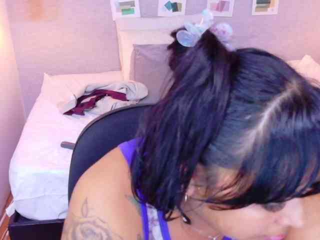 fat-naughtyass webcam