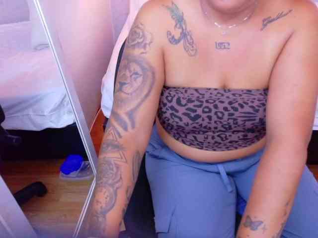 fat-naughtyass webcam