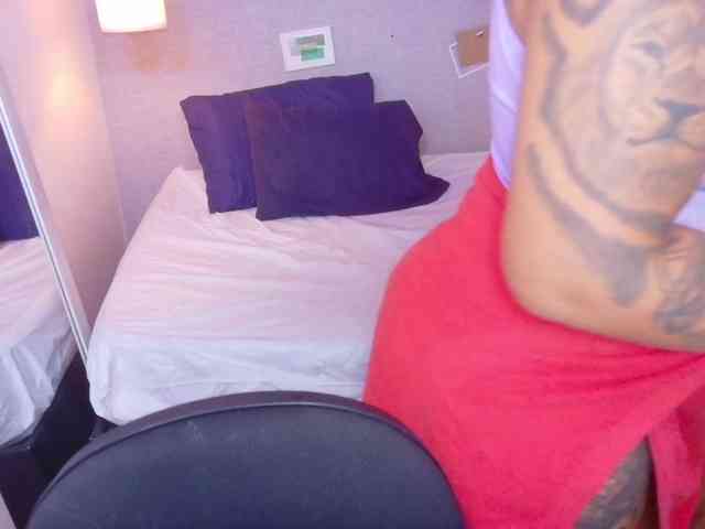 fat-naughtyass webcam