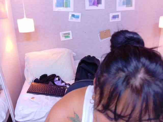 fat-naughtyass webcam