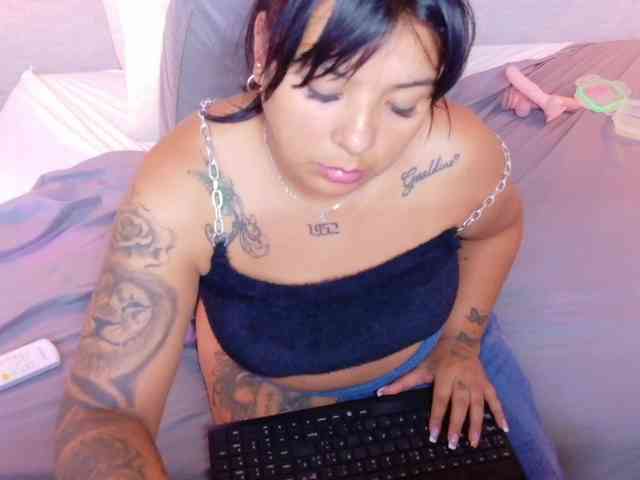 fat-naughtyass webcam