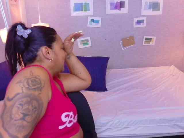 fat-naughtyass webcam