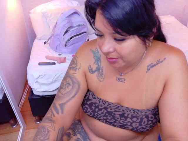 fat-naughtyass webcam