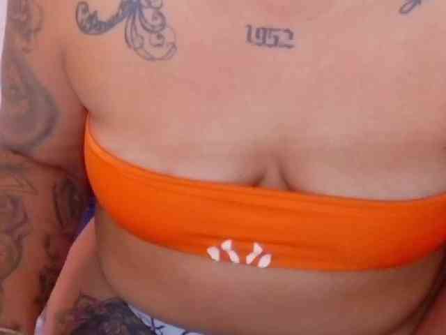 fat-naughtyass webcam