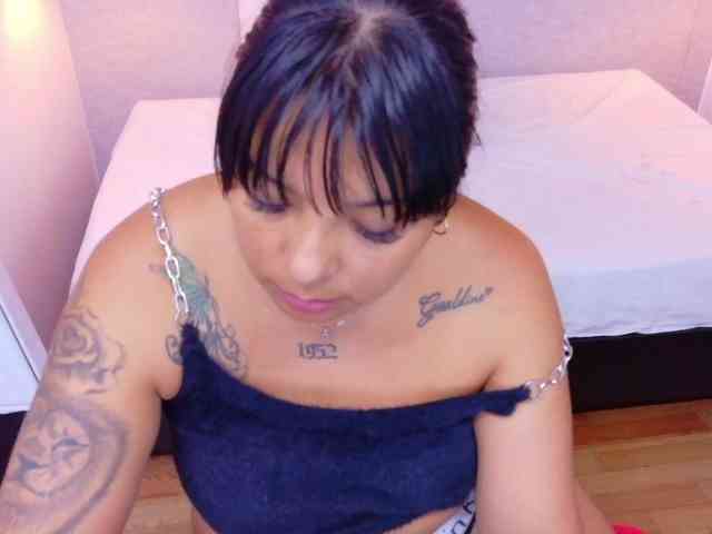 fat-naughtyass webcam