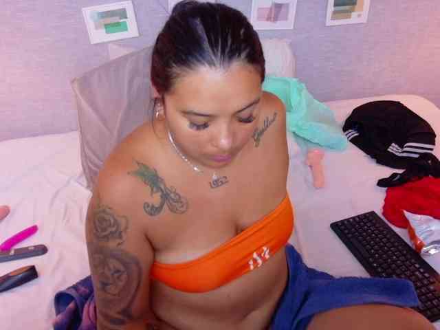 fat-naughtyass webcam