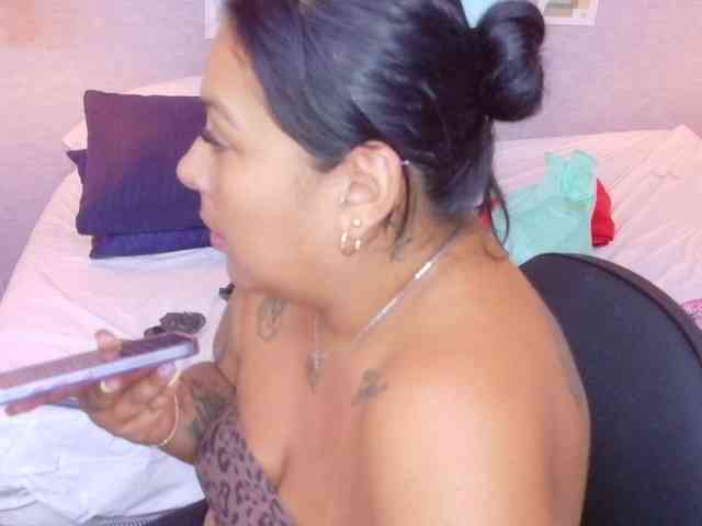 fat-naughtyass's live room