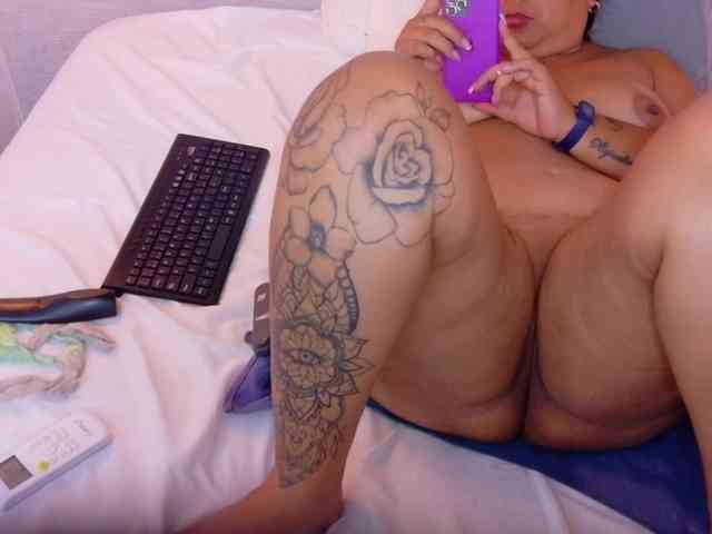 fat-naughtyass webcam