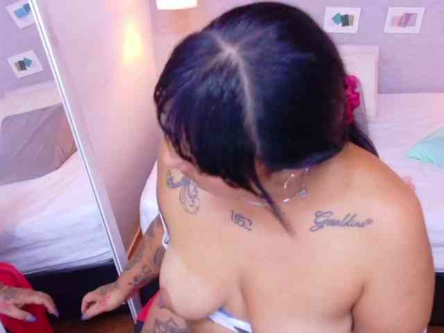 fat-naughtyass webcam