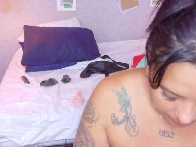 fat-naughtyass webcam