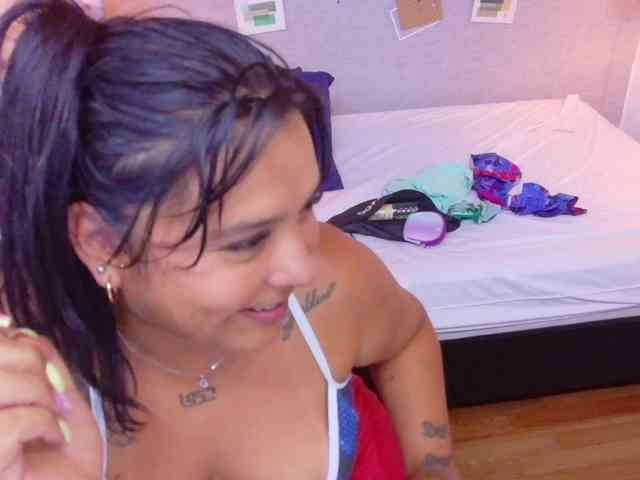 fat-naughtyass webcam
