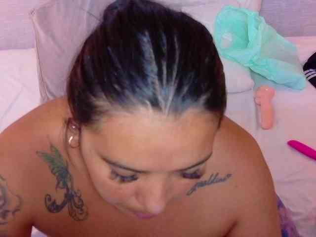 fat-naughtyass webcam