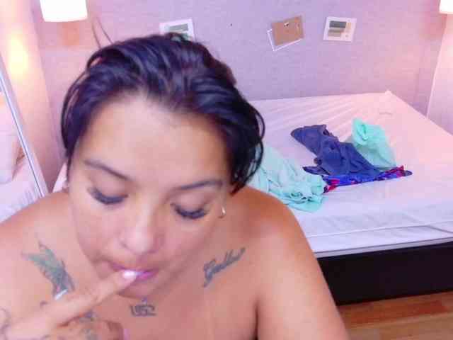 fat-naughtyass webcam
