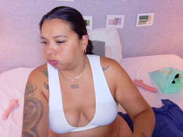 fat-naughtyass webcam