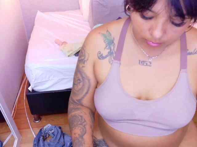fat-naughtyass webcam