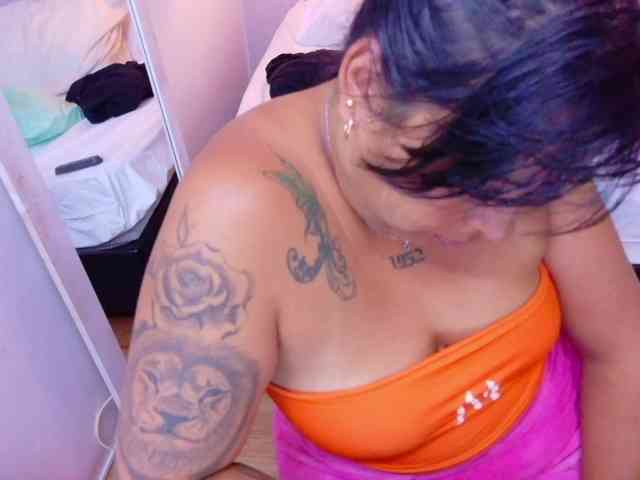 fat-naughtyass webcam