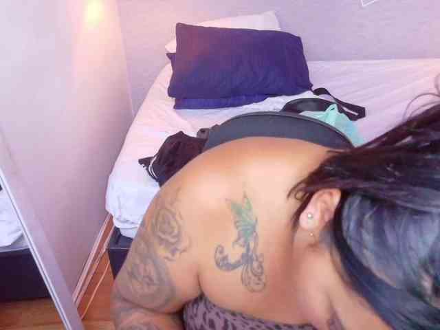 fat-naughtyass webcam