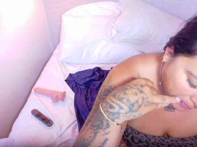 fat-naughtyass webcam