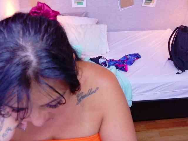 fat-naughtyass webcam