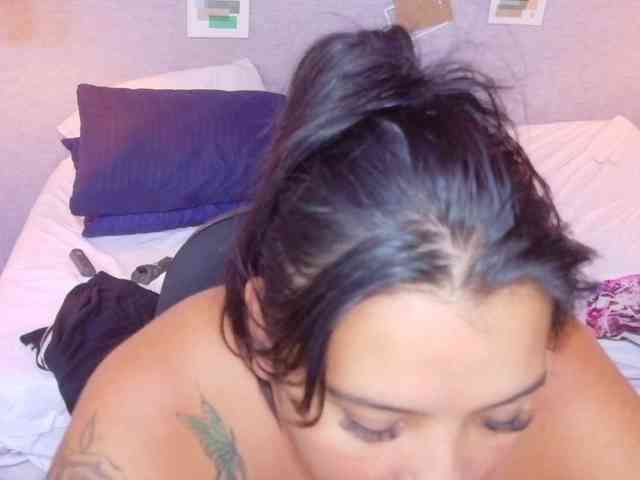 fat-naughtyass webcam
