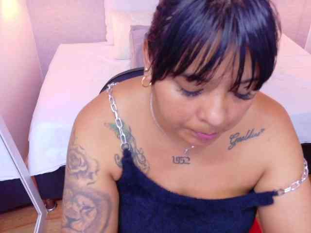 fat-naughtyass webcam