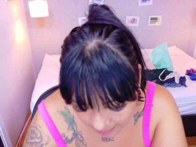 fat-naughtyass webcam