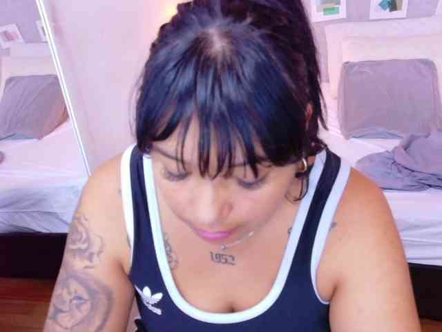 fat-naughtyass webcam