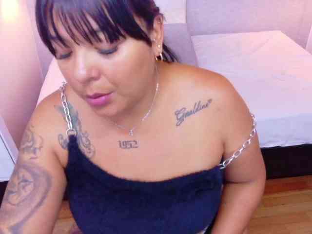 fat-naughtyass webcam
