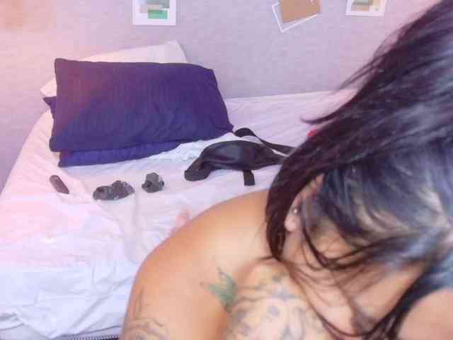 fat-naughtyass webcam