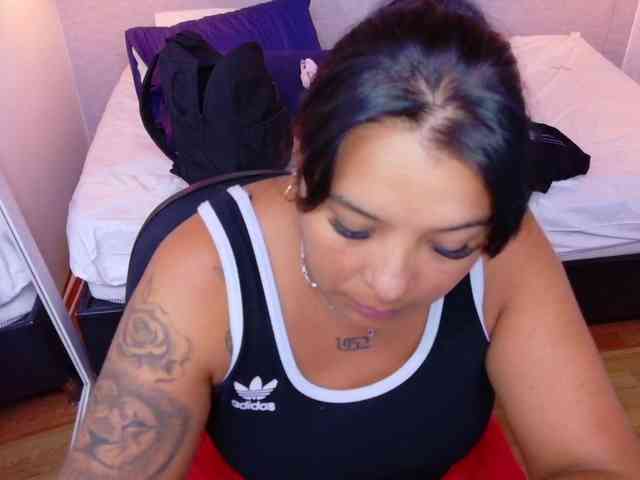 fat-naughtyass webcam