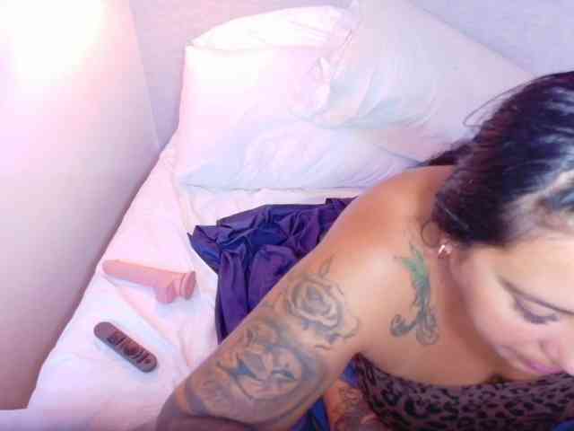 fat-naughtyass webcam
