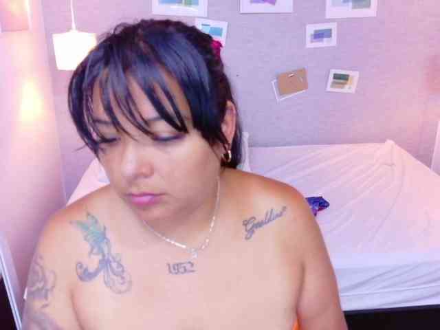 fat-naughtyass webcam