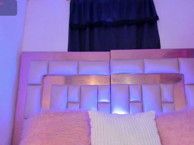 Ariannacollinsvip