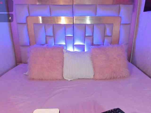 Ariannacollinsvip webcam