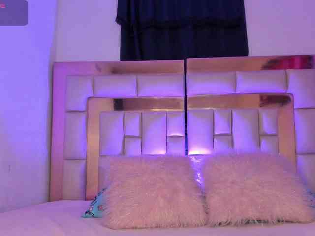 Ariannacollinsvip