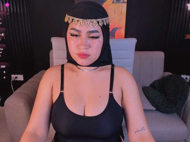 may-hadi live cam on BongaCams