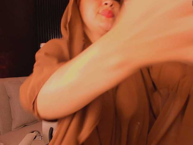 may-hadi live cam on BongaCams