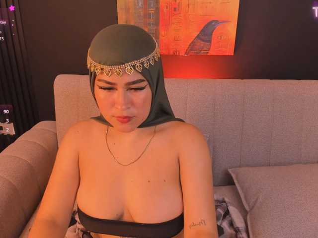 may-hadi live cam on BongaCams