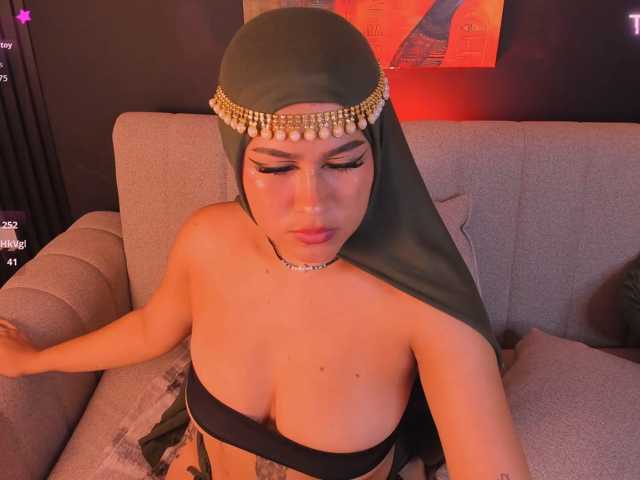 may-hadi live cam on BongaCams