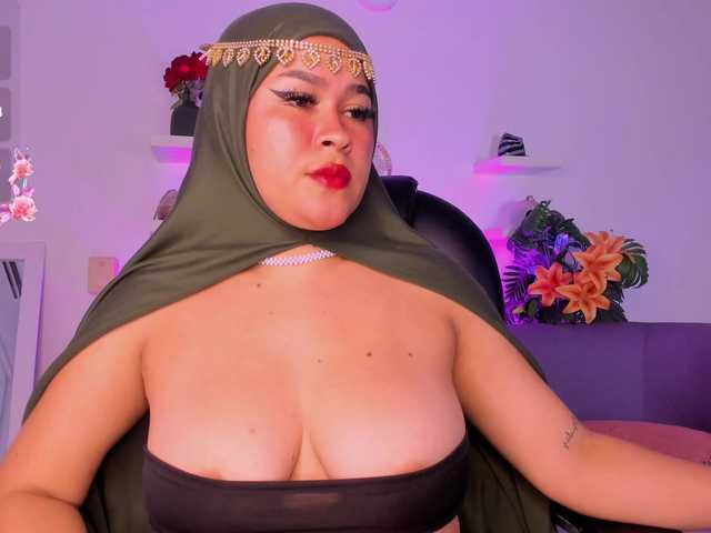 may-hadi live cam on BongaCams