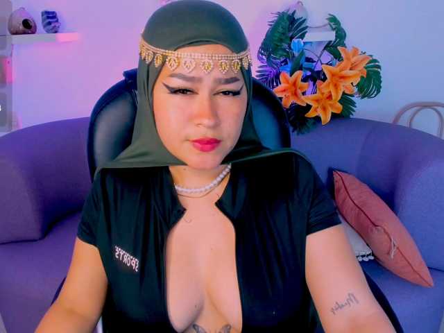 may-hadi live cam on BongaCams