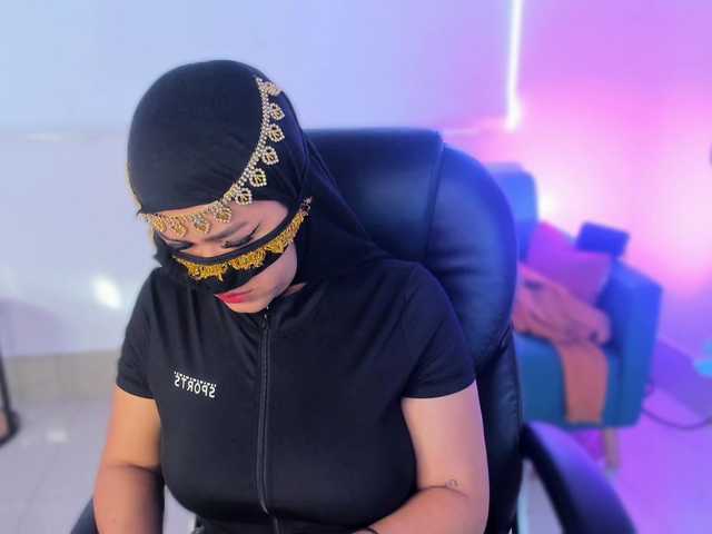 may-hadi live cam on BongaCams