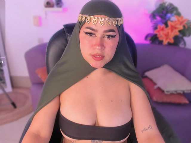 may-hadi live cam on BongaCams