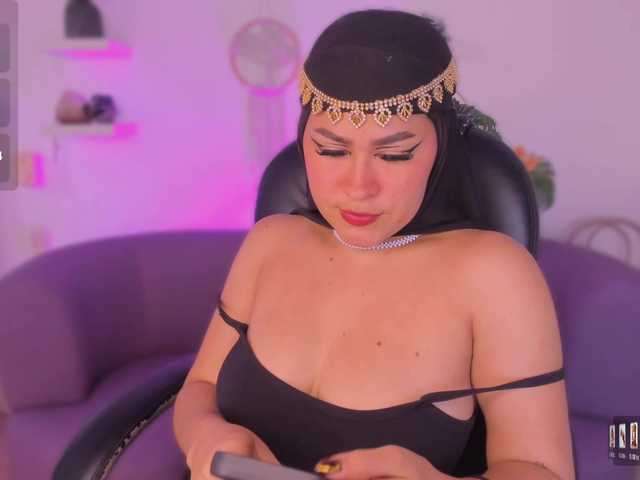 may-hadi live cam on BongaCams