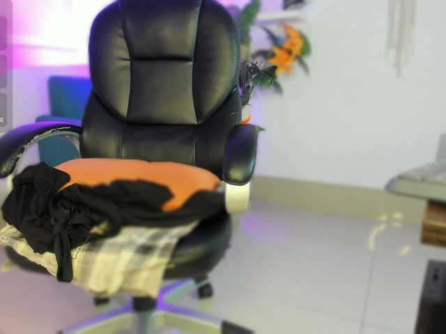 may-hadi live cam on BongaCams