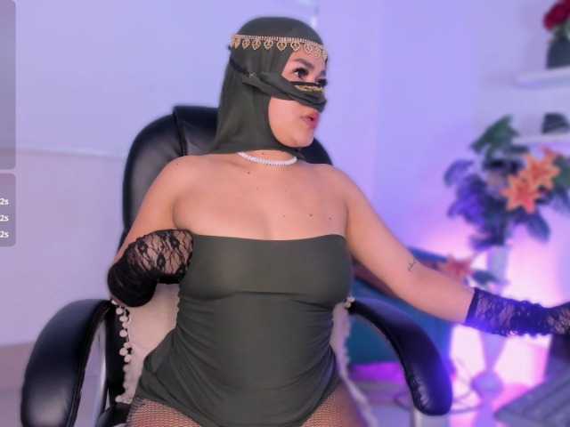 may-hadi live cam on BongaCams