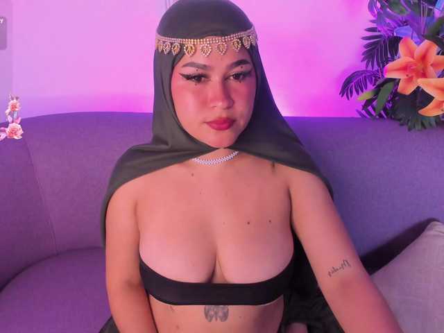 may-hadi live cam on BongaCams