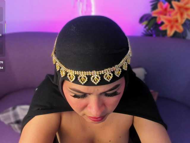 may-hadi live cam on BongaCams